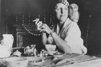 karen blixen with owl